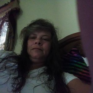 Meet your Posher, Lenora